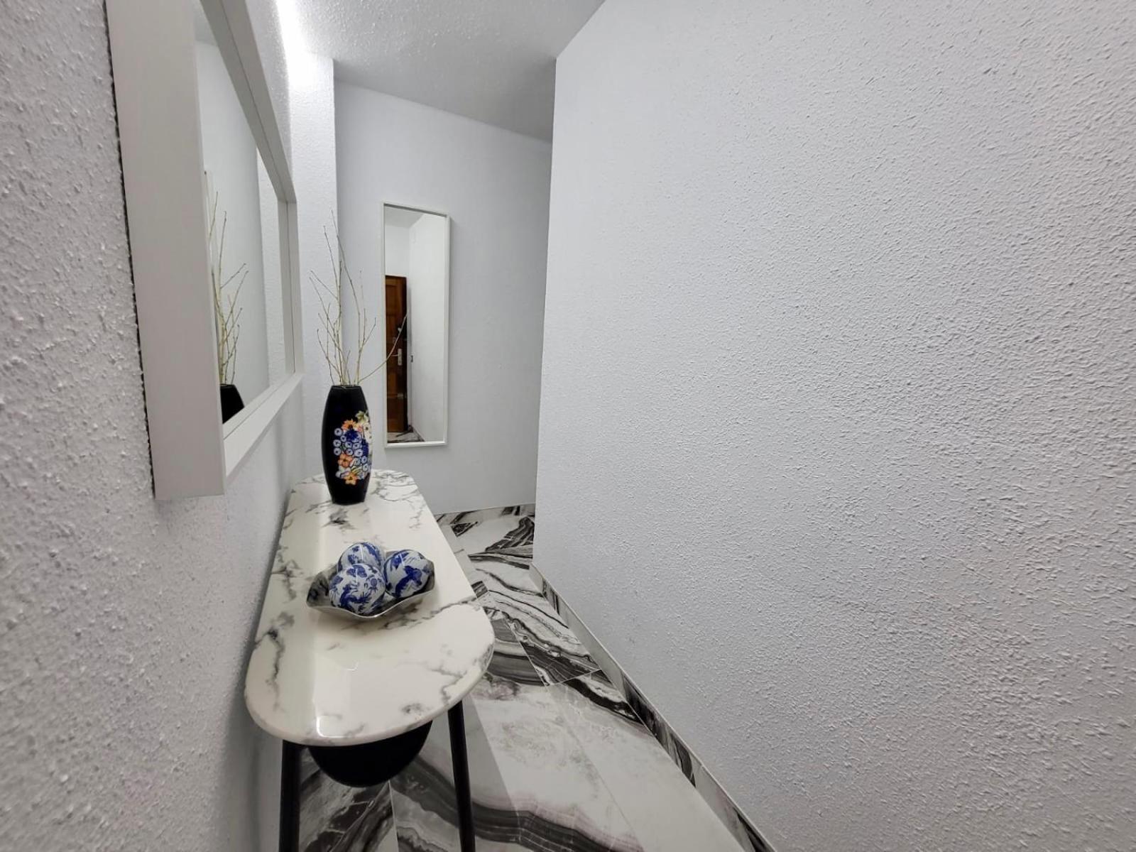 2 Bedrooms Flat + Balcony + Parking At Las Canteras Beach Las Palmas de Gran Canárias Exterior foto