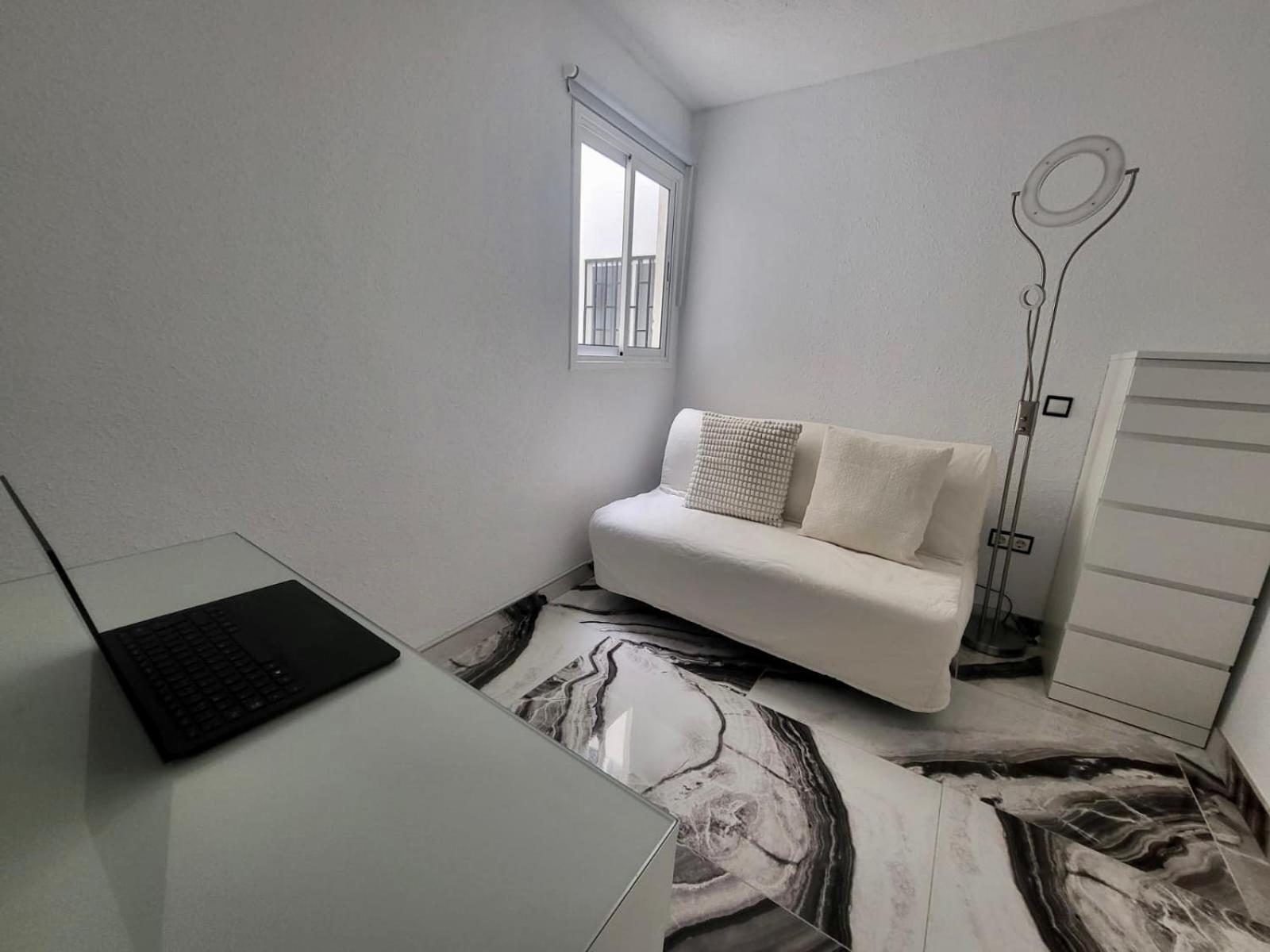 2 Bedrooms Flat + Balcony + Parking At Las Canteras Beach Las Palmas de Gran Canárias Exterior foto