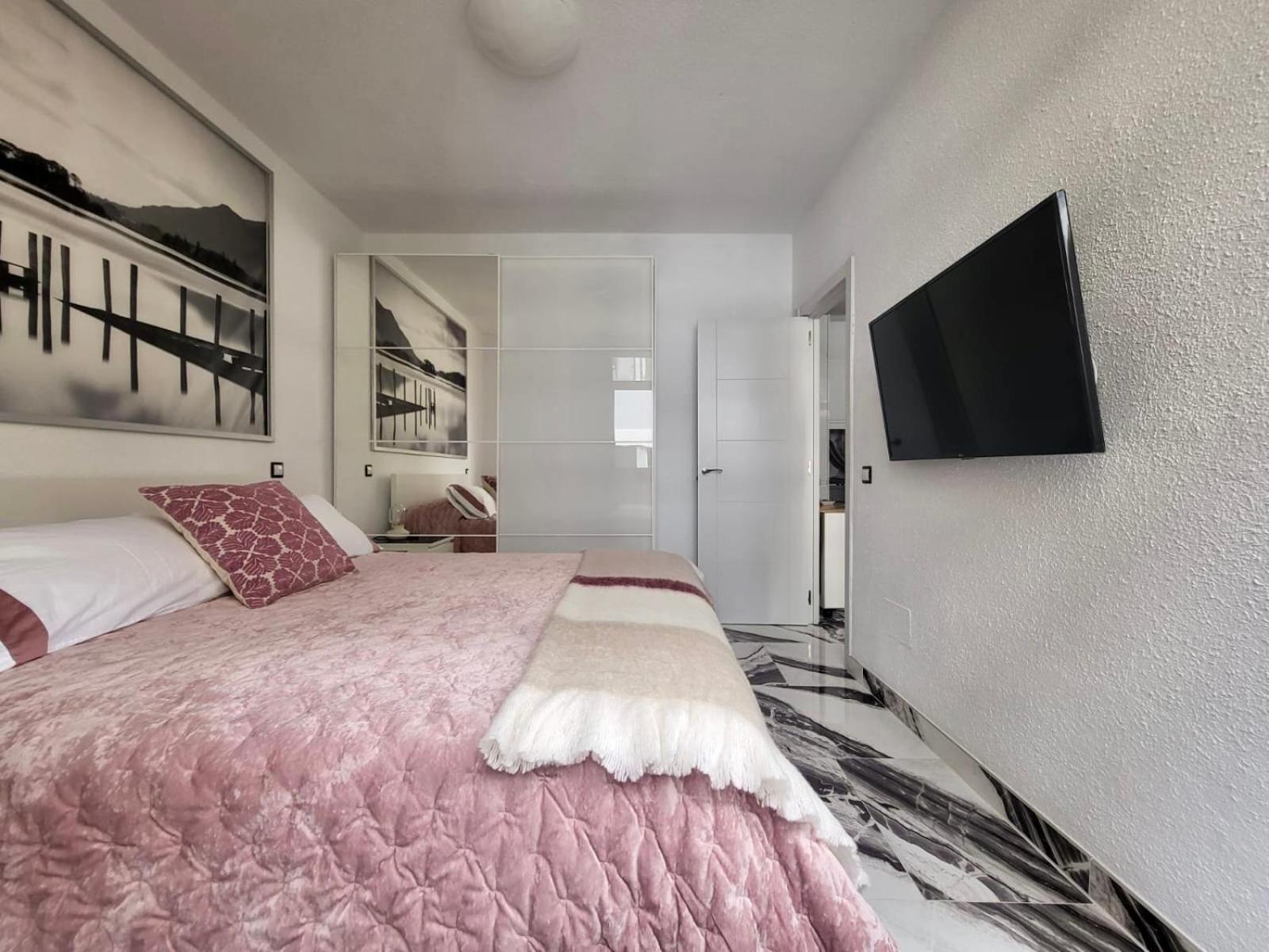 2 Bedrooms Flat + Balcony + Parking At Las Canteras Beach Las Palmas de Gran Canárias Exterior foto